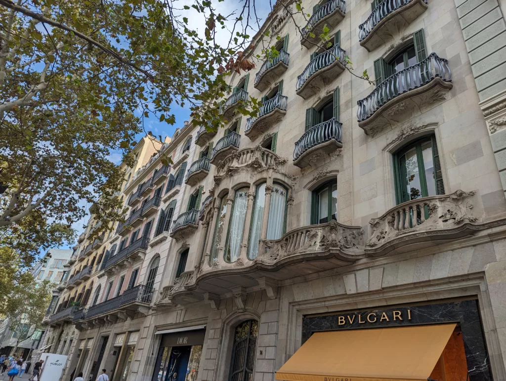 Bvlgari shop in 19th century building