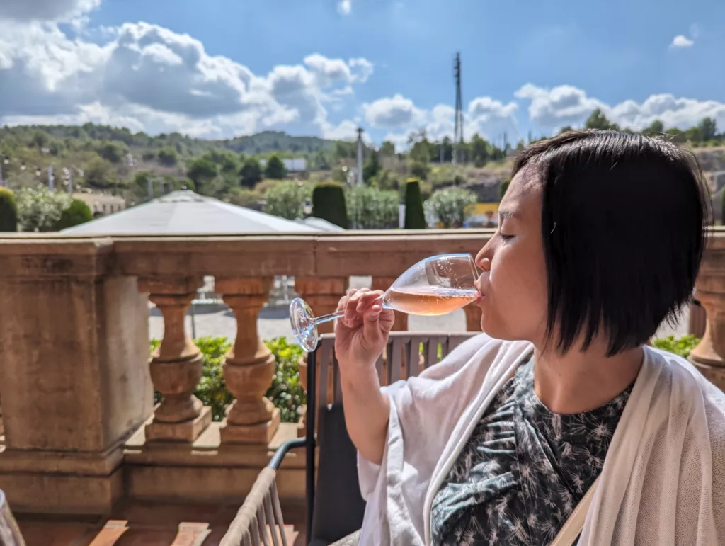 Sachie drinking rose